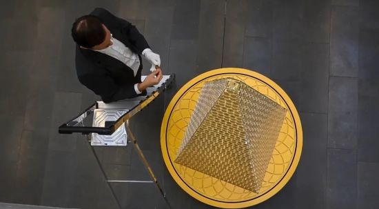 Найдорожча ялинка у світі: що відомо та який вигляд має прикраса за 5,5 мільйона доларів – фото