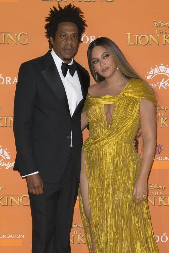 Чоловіка Бейонсе Jay-Z звинуватили у зґвалтуванні 13-річної дівчини на вечірці скандального P. Diddy