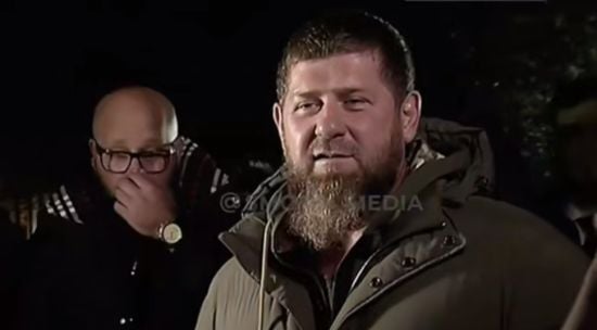 "Дам пістолет, застрелишся?": Кадиров познущався з українського полоненого