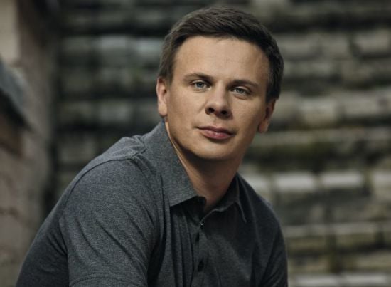 Дмитро Комаров вперше за тривалий час з'явився на публіці і розкрив свої плани на новий рік