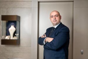 Artisanship in Action: Why Ernesto Buono’s Mastery Matters Now More Than Ever