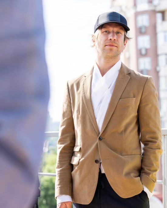 Іван Дорн оскандалився за кордоном: назвався "біженцем" і виступав на вечірці росіян