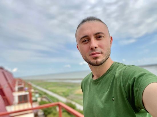 Тополя нецензурним жестом послав підприємця, який судився з "Антитілами" і вимагав понад мільйон грн