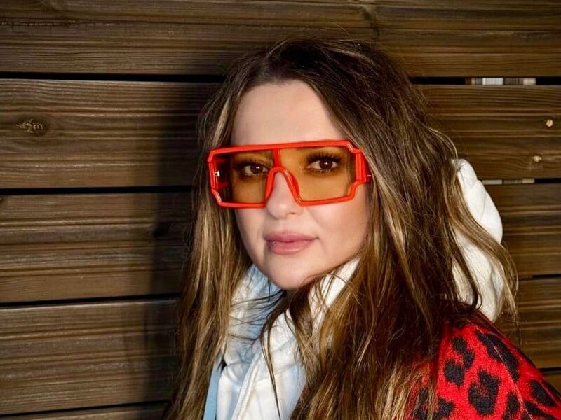 "Тримайтеся". Могилевська вперше вивела на сцену свою прийомну доньку – чотирирічну Софію. Відео "Тримайтеся". Могилевська вперше вивела на сцену свою прийомну доньку – чотирирічну Софію. Відео