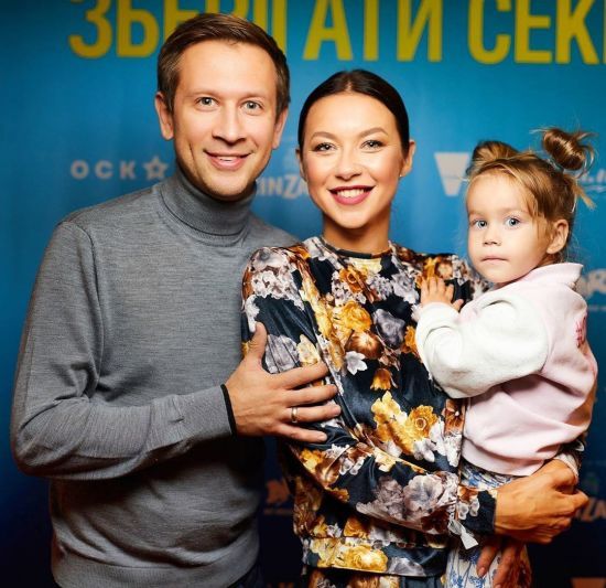 Поліна Логунова розкрила причину розлучення зі Ступкою та реакцію на це доньки: "Ми мучилися"