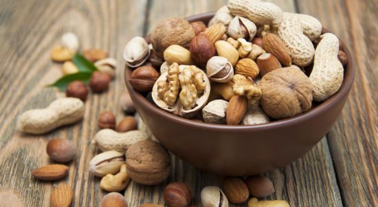 Чим корисні горіхи та для кого