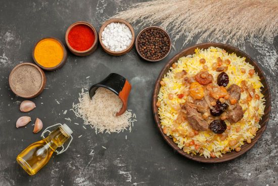 Як  зробити ідеальну приправу для плову власноруч: в супермаркетах таку не продають