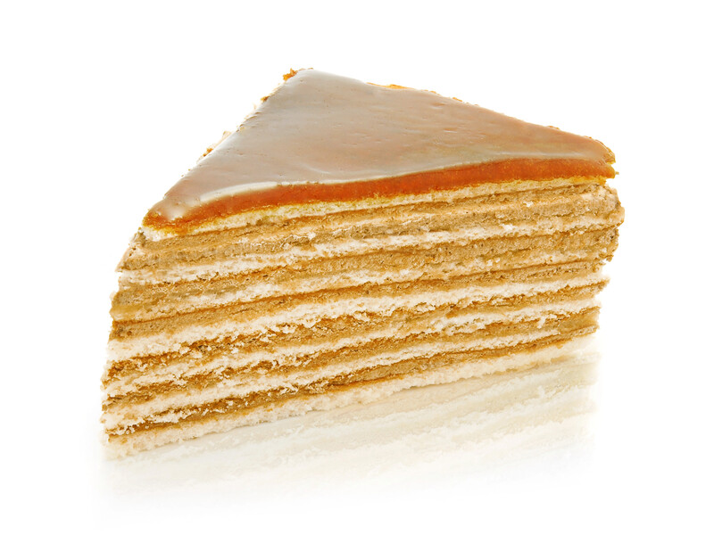 "Тонкі медово-карамельні коржі та ніжний масляно-карамельний крем". Рецепт торту "Карамельна корівка" від Глінської