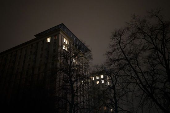 Деякі райони Києва залишилися без світла: що відомо