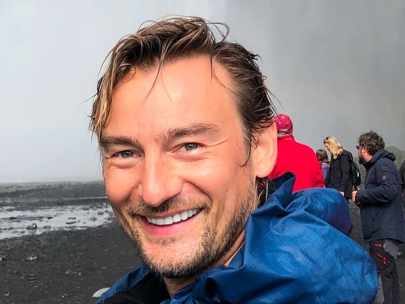 "Зроблено всупереч татовій думці". Бадоєв розповів про стосунки з батьком і показав його фото