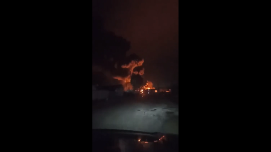 “Влучили все-таки”: в Росії дрони підпалили ще одну велику нафтобазу (відео)