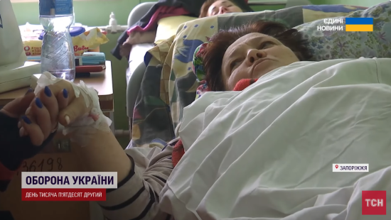 "Хотів, щоб мама не хвилювалася": щемливі історії тих, хто вижив після удару по Запоріжжю