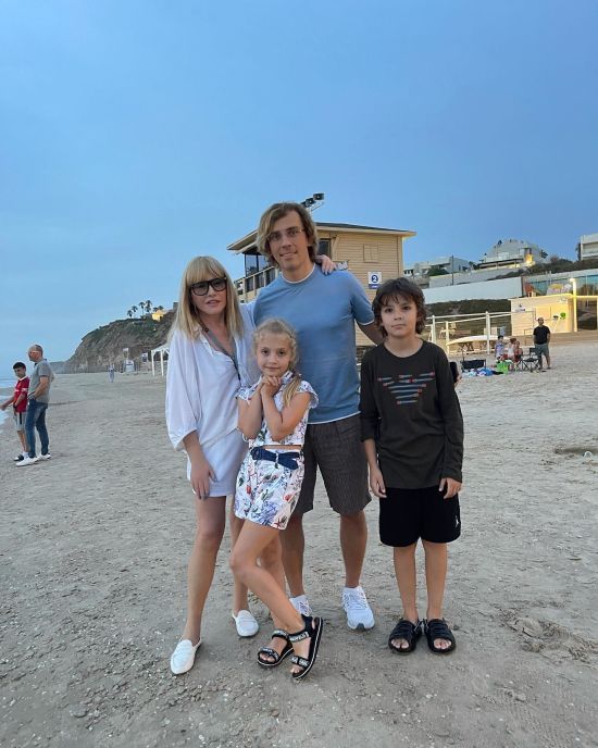 Максим Галкін приголомшив, як його 11-річний син від Пугачової майстерно катається на сноуборді