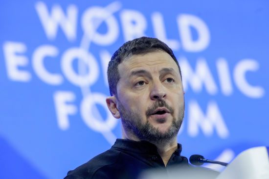 Зеленський у Давосі дорікнув Фіцо за російський газ