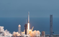 SpaceX вивела супутники для розвідки США SpaceX вивела супутники для розвідки США