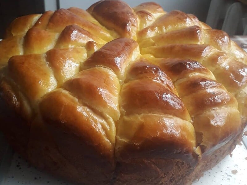 Замісіть тісто на молоці – і воно буде дуже смачним, пухким і ароматним