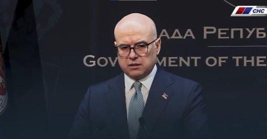 Прем'єр-міністр Сербії подав у відставку: у чому причина