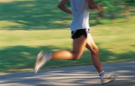 Людське тіло як джерело енергії: вчені створили пристрій для генерації струму від руху