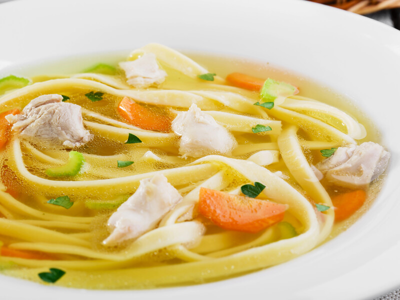 Додайте до курячого бульйону це. Рецепт зами від переможця "МастерШеф 7"