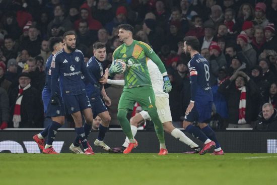 "Арсенал" без Зінченка у серії пенальті програв "Манчестер Юнайтед" і вибув з Кубка Англії