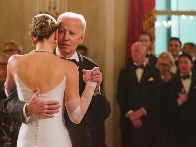 "Уже прадідусь". У 82-річного Байдена народився перший правнук. Фото