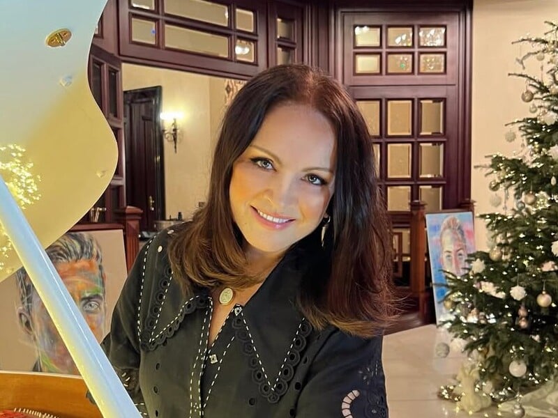 Ротару в день народження чоловіка показала архівне фото