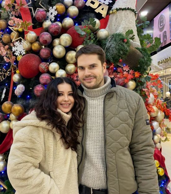 Співачка Lama відмовилася мати дітей через страх: як на це реагує її молодший на 18 років обранець