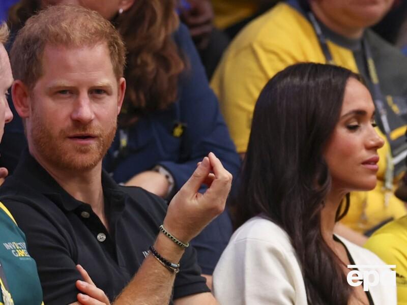 Дружина принца Гаррі обговорювала з видавництвом написання книжки про розлучення з чоловіком – ЗМІ