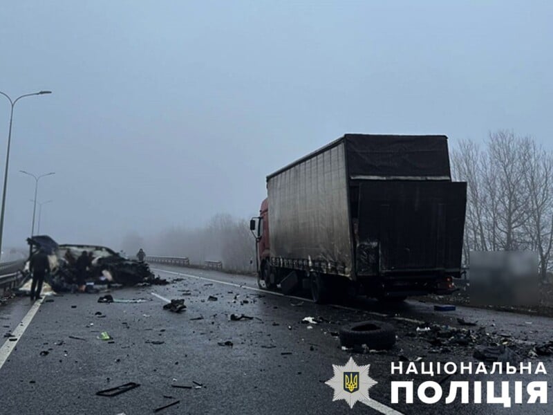 У ДТП загинула відома українська блогерка Анна Жук. Вона із чоловіком і сином їхала на день народження