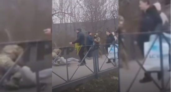 "Голосно кричав і впав на тротуар": у ТЦК відреагували на "бійку" за участю військовослужбовців