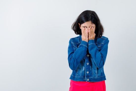 Чоловік посеред вулиці зґвалтував 17-річну дівчину, яка поверталась додому: його слова шокують