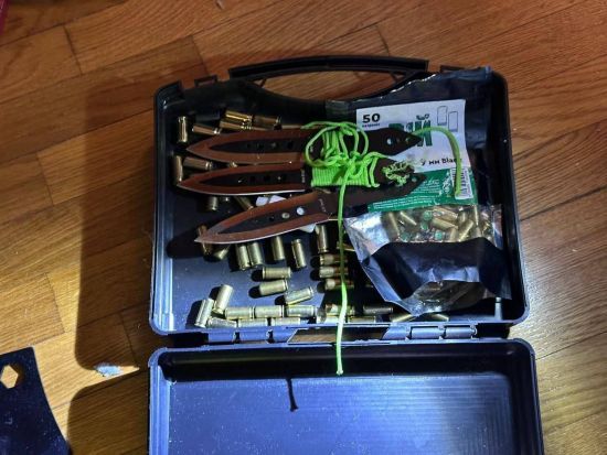 Київські поліцейські вночі завітали з обшуками до двох "мажорів"