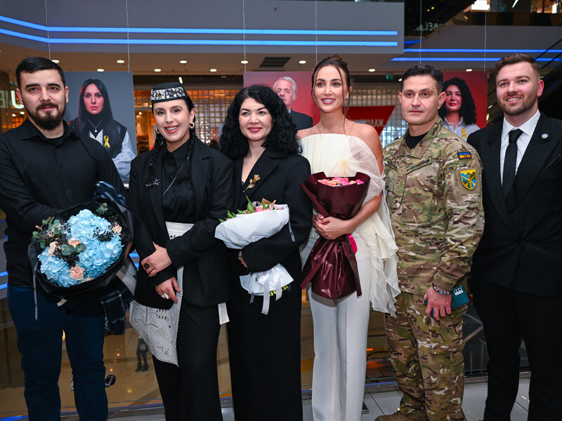 Джамала, Різатдінова, Джемілєв. У Києві відкрили фотовиставку, присвячену кримським особистостям