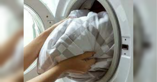 Як випрати ковдру або плед, які не поміщаються до пральної машинки