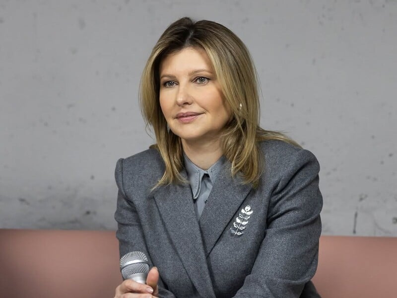 "Пригадали шкільні роки у Кривому Розі". Відомий ведучий зустрівся в Одесі із Зеленською. Фото