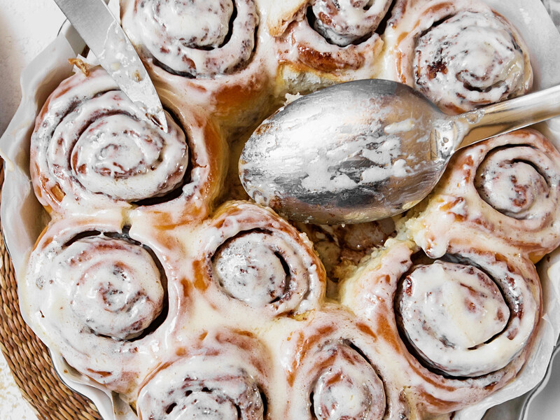 Приготуйте ліниві бананові сінабони за цим рецептом – і вони вийдуть неймовірно смачними