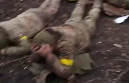 Фільмували жахливі звірства: окупанти вчергове розстріляли бійців ЗСУ