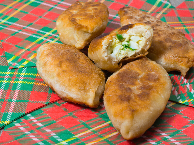 Рецепт "ідеальних смажених пиріжків". Замісіть тісто для будь-якої начинки