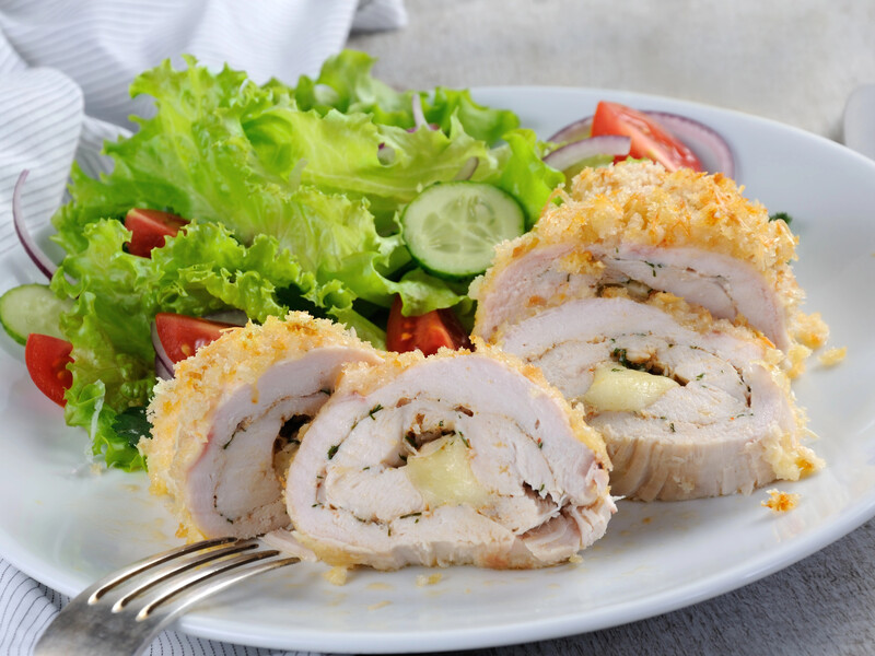 Додайте це до курячої грудки – й у вас вийде смачна страва. Рецепт курки по-київськи