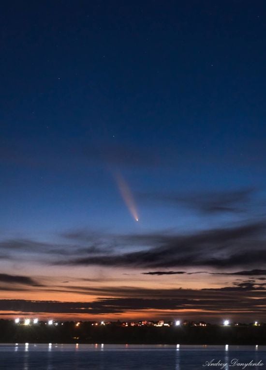 Яскравіше за Венеру: комета ATLAS здатна засяяти так, що її побачать навіть на світанку