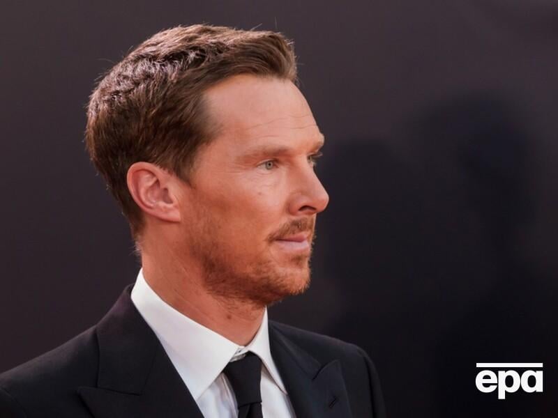 "Змусили сидіти, як під час страти". Камбербетч розповів, як потрапив у полон на зйомках у Південній Африці