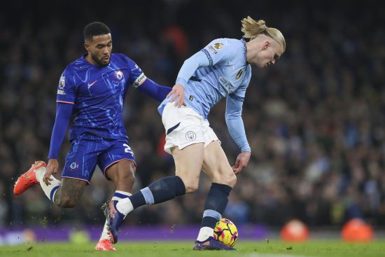 "Манчестер Сіті" з яскравим камбеком обіграв "Челсі" та увірвався до топ-4 АПЛ (відео)