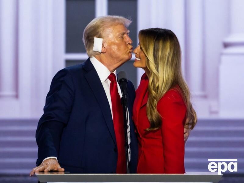 Дружина Трампа заявила, що Байден має п'ять годин, щоб покинути Білий дім у день інавгурації її чоловіка