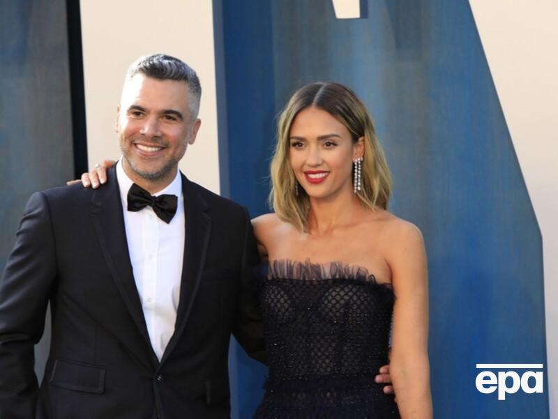 Альба підтвердила чутки про розставання із чоловіком після 16 років шлюбу