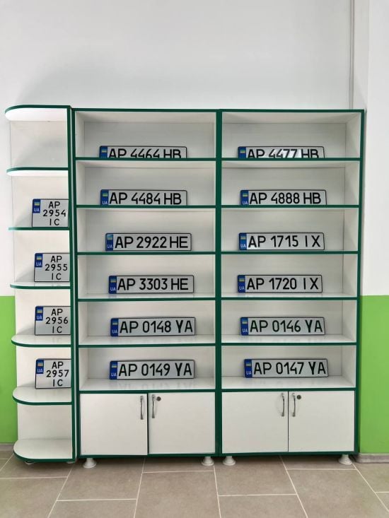 В Україні заборонили використання деяких літер на індивідуальних автомобільних номерах