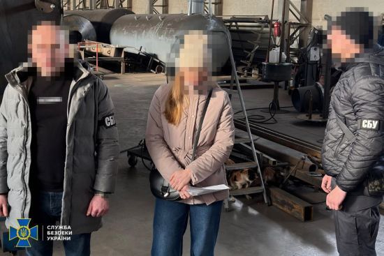 Допомагали "тіньовому флоту" РФ: СБУ затримала посадовців українського холдингу