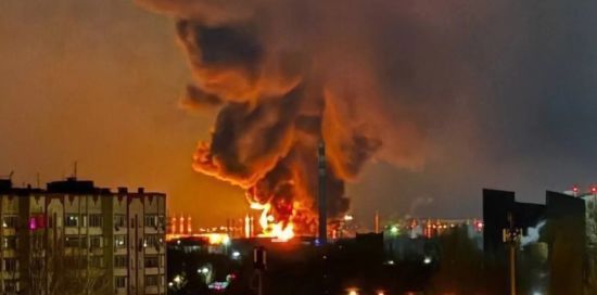 "Ого, який грибок! Всі їдуть куди-небудь!": в Росії – справжнє пекло