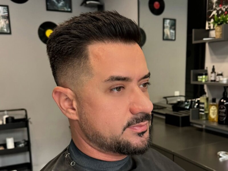 Налчаджиоглу виїхав за кордон і показав, із ким відпочиває в Таїланді