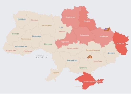 Ворог атакує Україну ударними безпілотниками: названо траєкторію руху