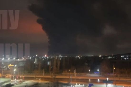 Після атаки на нафтобазу в Енгельсі оголошено надзвичайний стан: відео